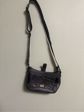 b.o.c. Born Concepts Charcoal Gray Tooled Floral Embossed Crossbody Purse Bag